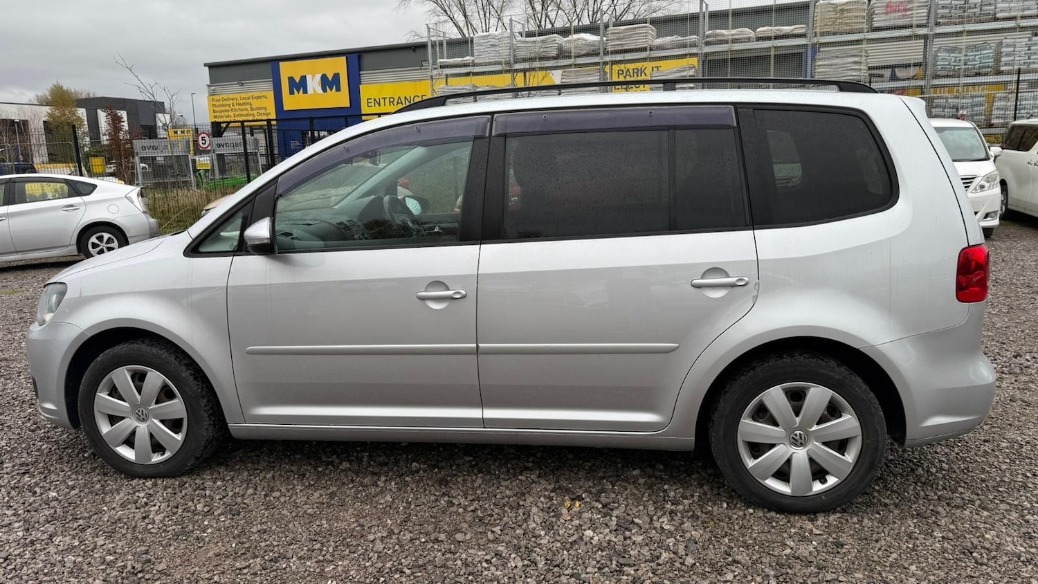 Used Volkswagen Touran for sale - 76534986: Photo 8