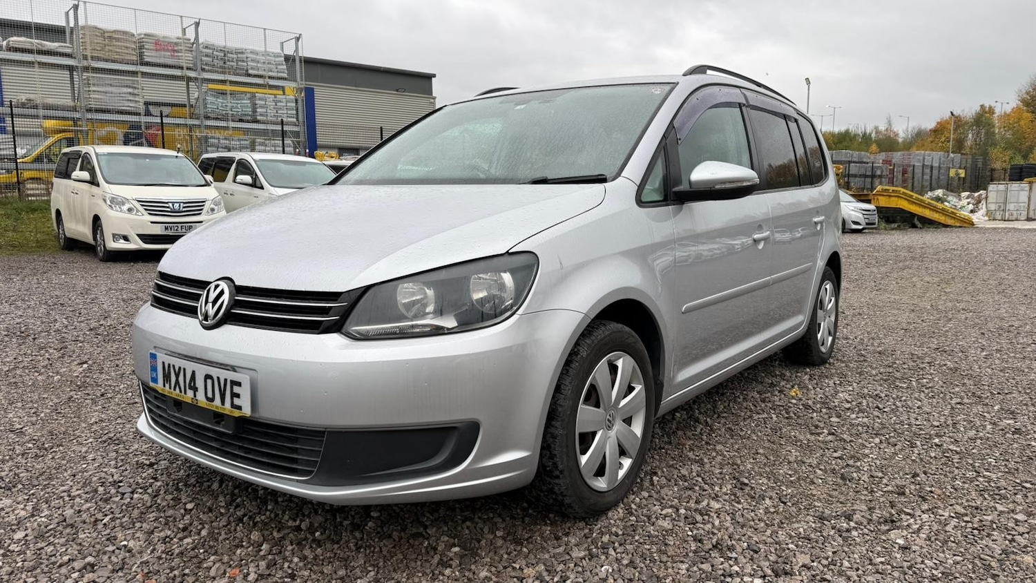 Used Volkswagen Touran for sale - 76534986: Photo 9