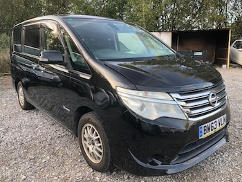 1 990 CC NISSAN SERENA