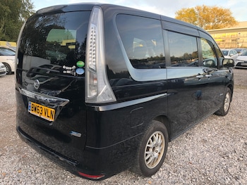 Used Nissan Serena for sale - 76249612: Photo 3