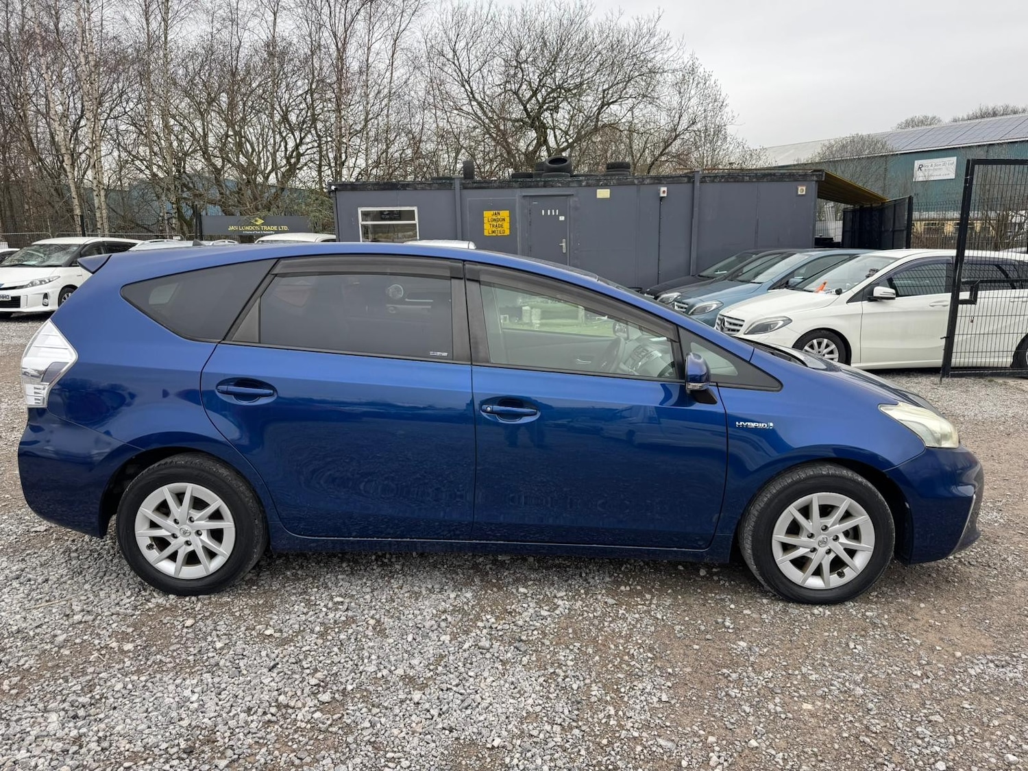 Used Toyota Prius for sale - 77820055: Photo 2
