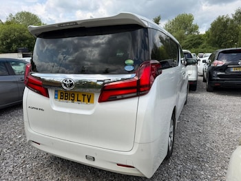 Used Toyota Alphard 2019 for sale - 78936929: Photo