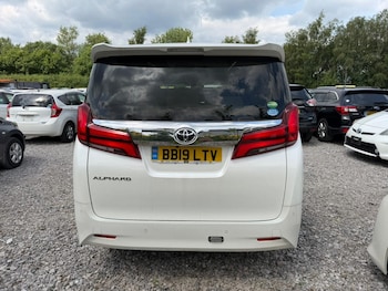 Used Toyota Alphard 2019 for sale - 78936929: Photo