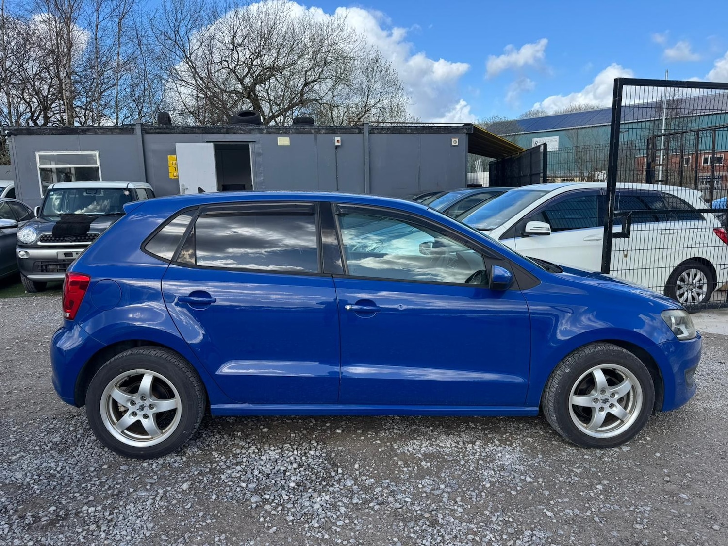 Used Volkswagen Polo for sale - 77899034: Photo 2