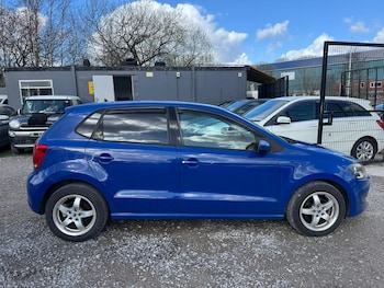 Used Volkswagen Polo 2010 for sale - 77899034: Photo