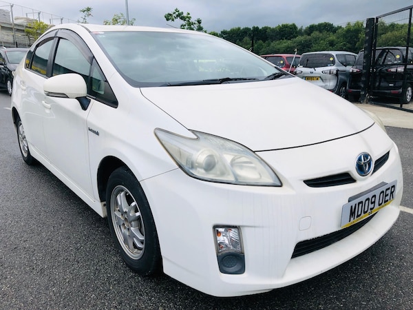 Used Toyota Prius 2025 for sale - 75304392: Photo 3