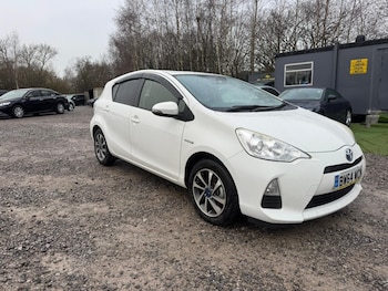 Used Toyota Aqua 2014 for sale - 77401410: Photo