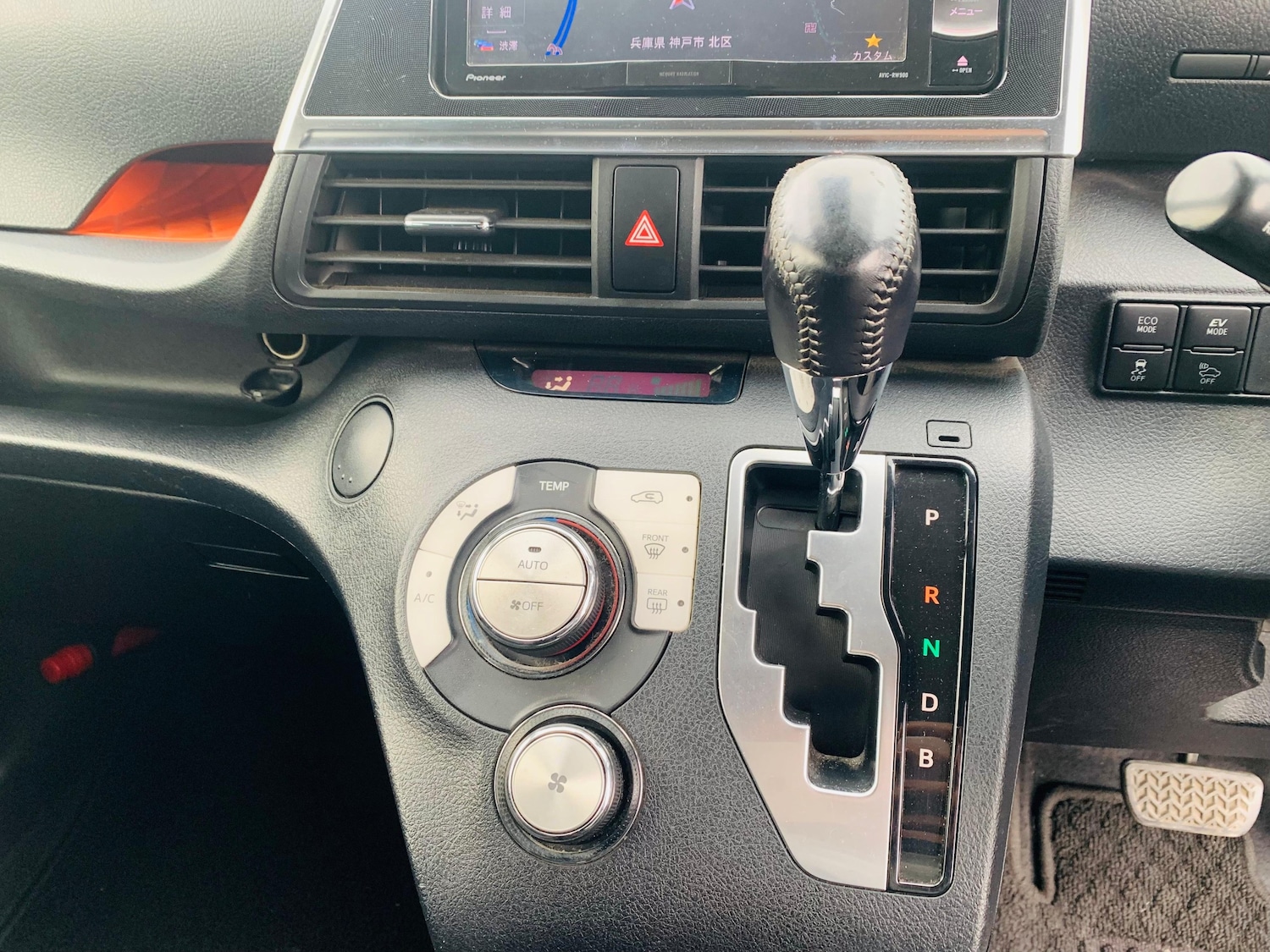 Vehicle 19