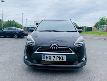 Used Toyota Sienta 2017 for sale - 75453939: Photo