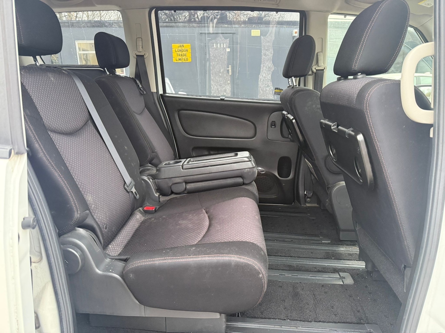 Used Nissan Serena 2026 for sale - 77307742: Photo 12