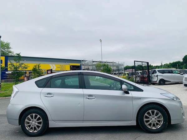 Used Toyota Prius 2025 for sale - 75124073: Photo 3