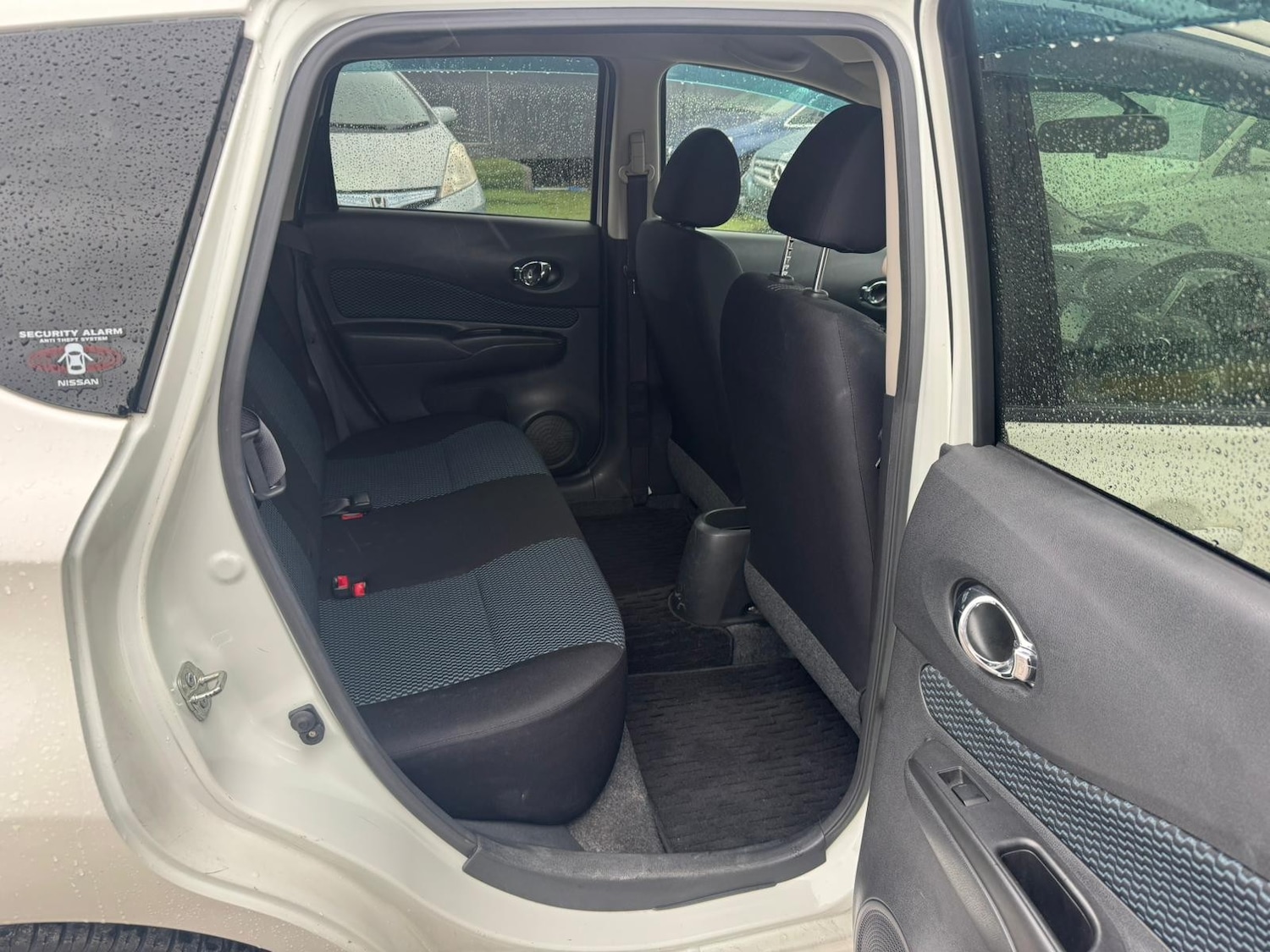 Used Nissan Serena 2026 for sale - 77701476: Photo 14