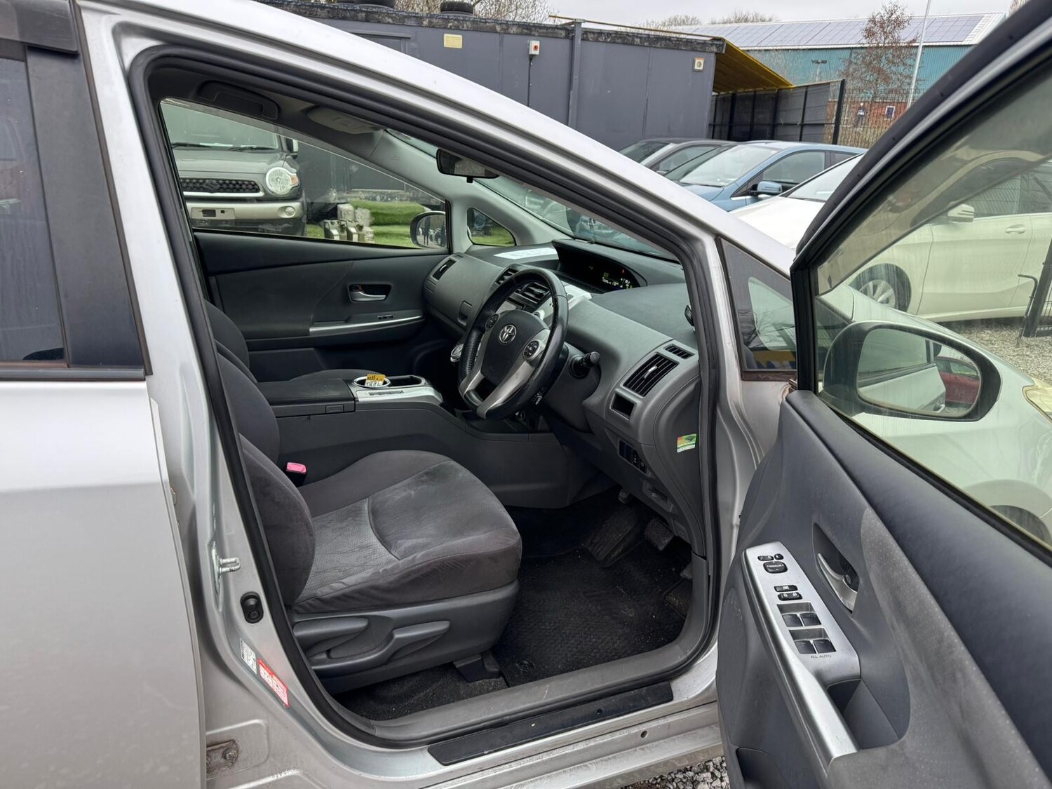 Used Toyota Prius for sale - 77814939: Photo 11