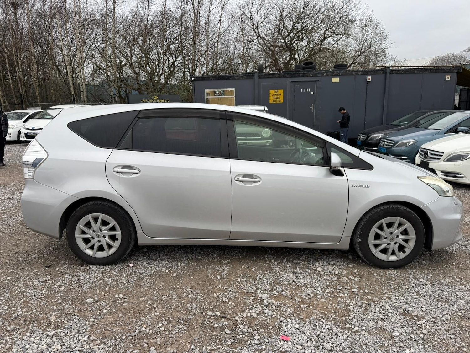 Used Toyota Prius for sale - 77814939: Photo 2