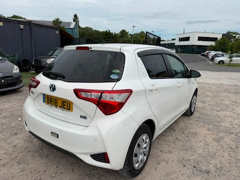 Used Toyota Vitz 2018 for sale - 78978126: Photo