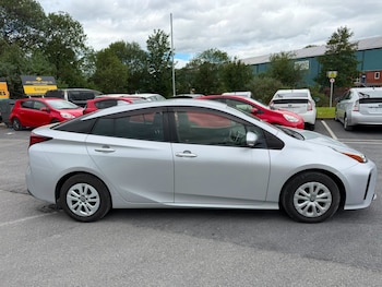 Used Toyota Prius 2020 for sale - 79039950: Photo