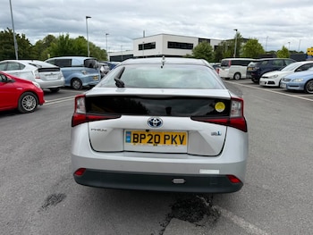 Used Toyota Prius 2020 for sale - 79039950: Photo