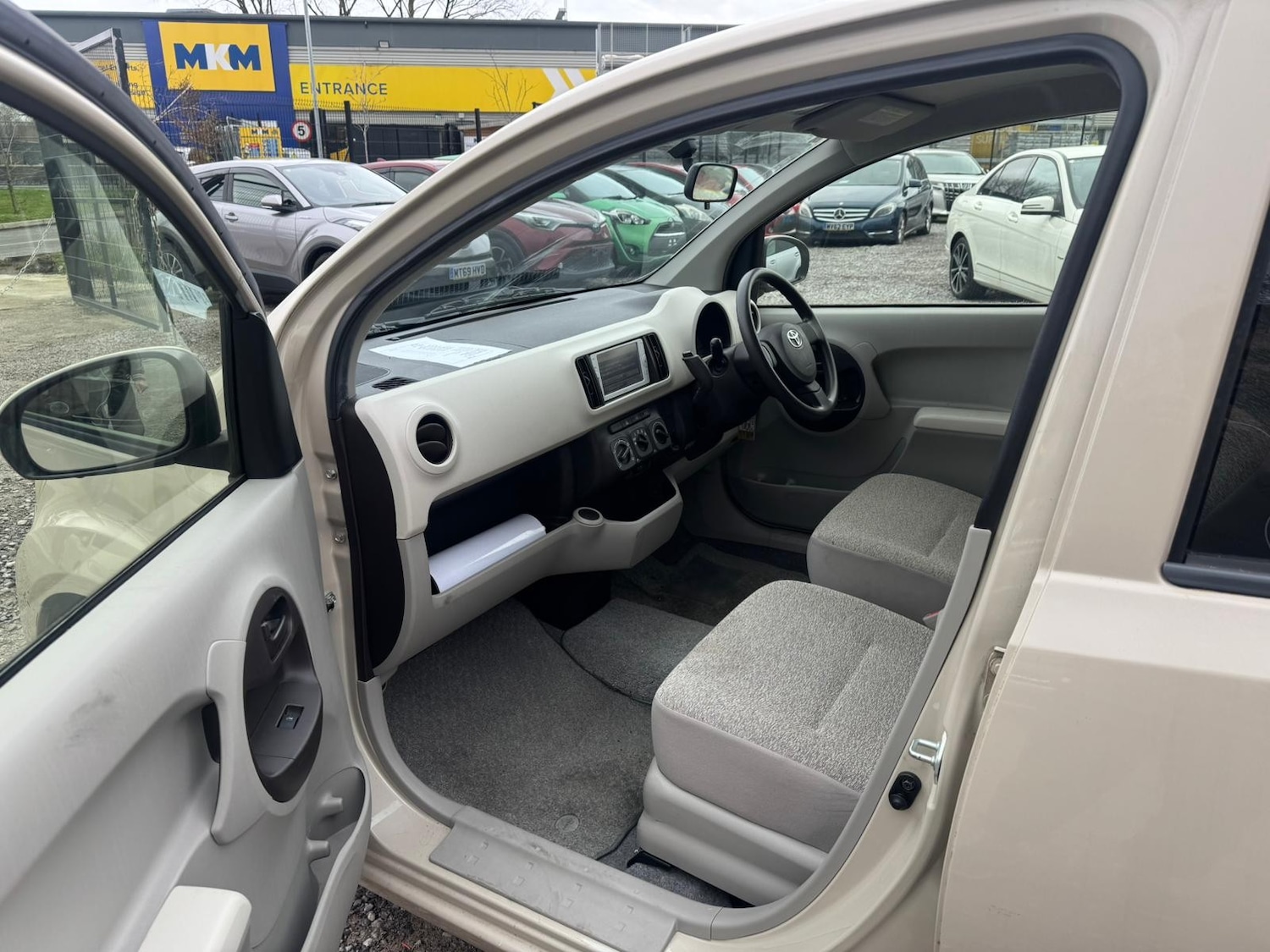 Used Toyota Passo for sale - 77789642: Photo 16