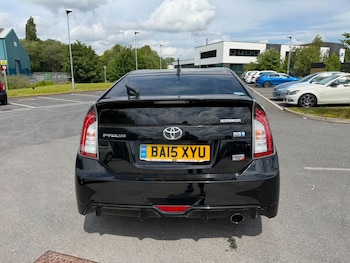 Used Toyota Prius 2015 for sale - 79111990: Photo