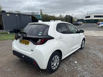 Used Toyota Yaris 2020 for sale - 78294126: Photo