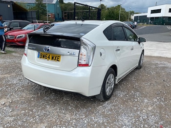 Used Toyota Prius 2014 for sale - 79455050: Photo
