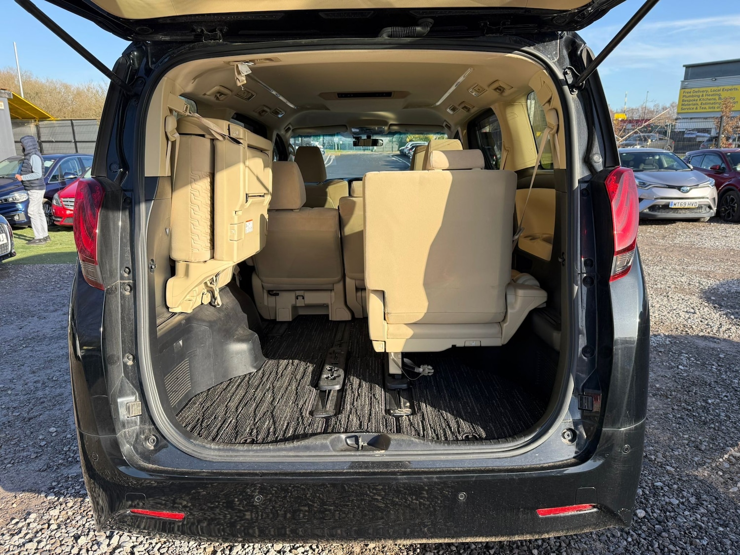 Used Toyota Alphard for sale - 77360656: Photo 16