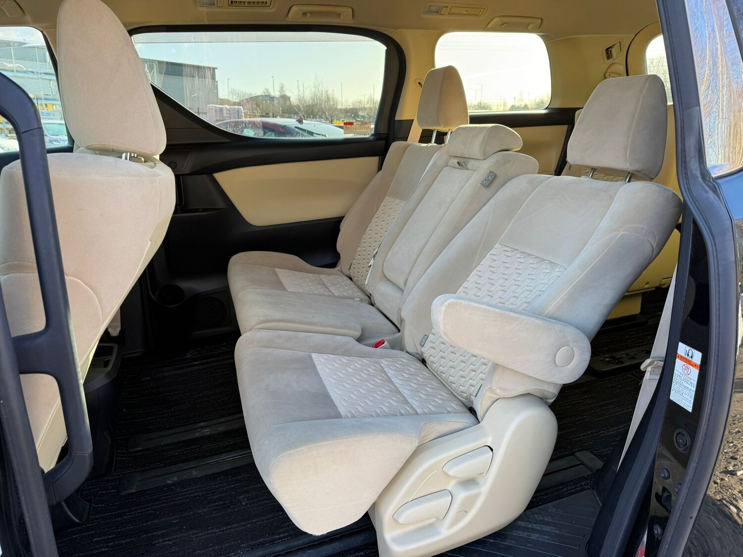 Used Toyota Alphard for sale - 77360656: Photo 17