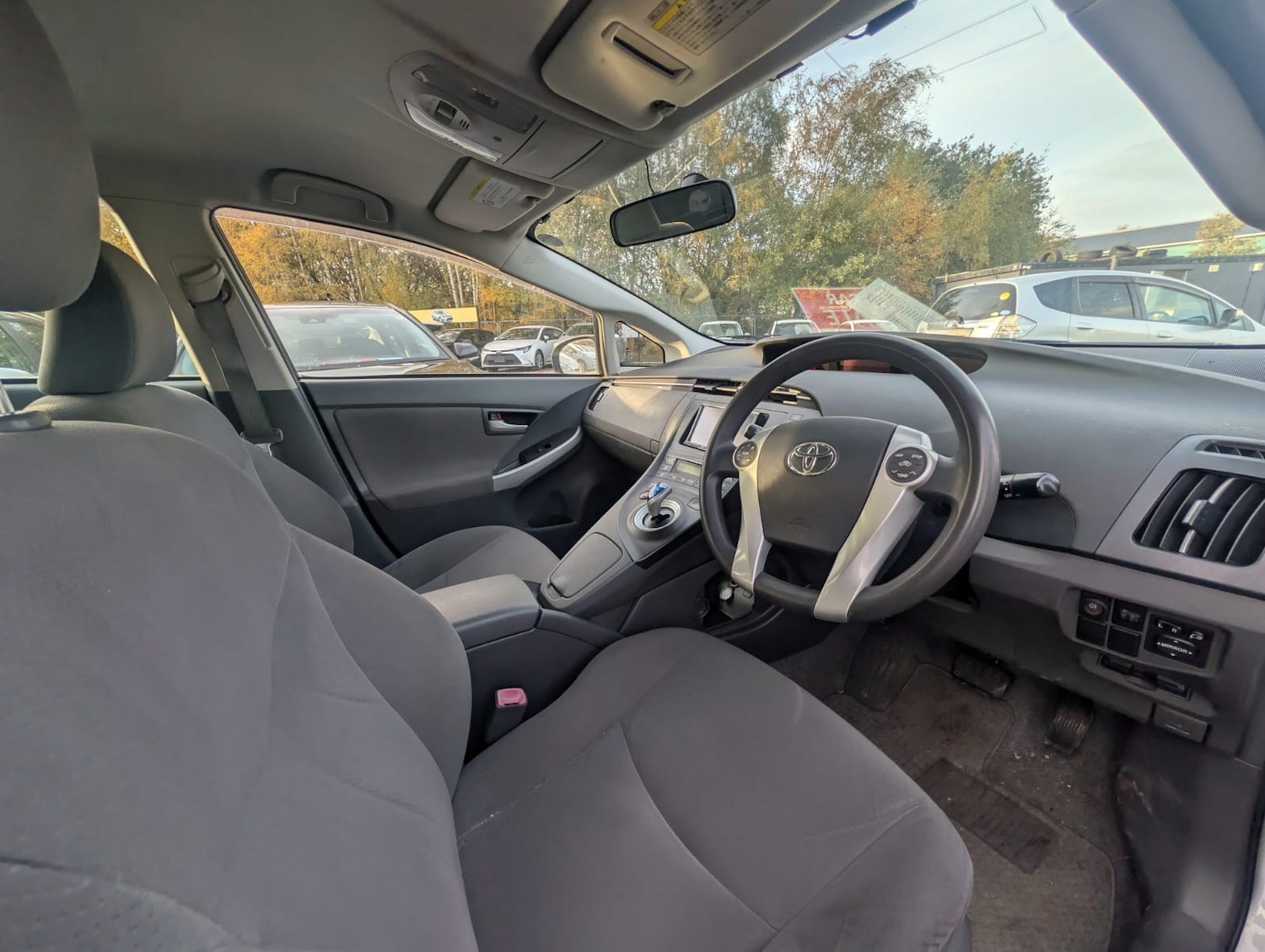 Used Toyota Prius 2025 for sale - 76445603: Photo 9