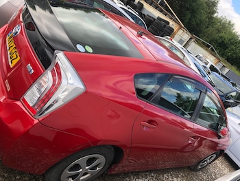 Used Toyota Prius 2025 for sale - 76114984: Photo 2
