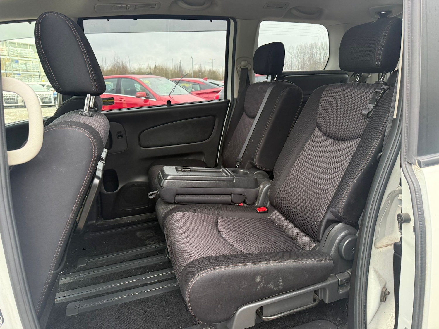 Used Nissan Serena 2026 for sale - 77323995: Photo 16