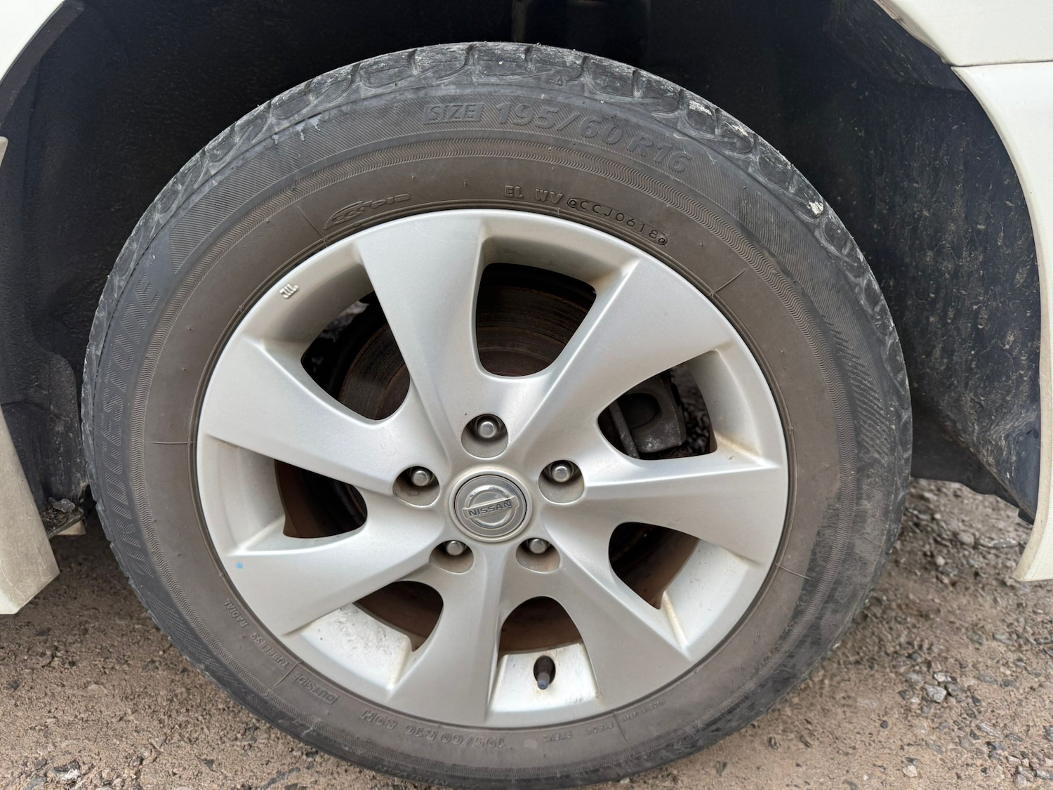 Used Nissan Serena 2026 for sale - 77323995: Photo 21