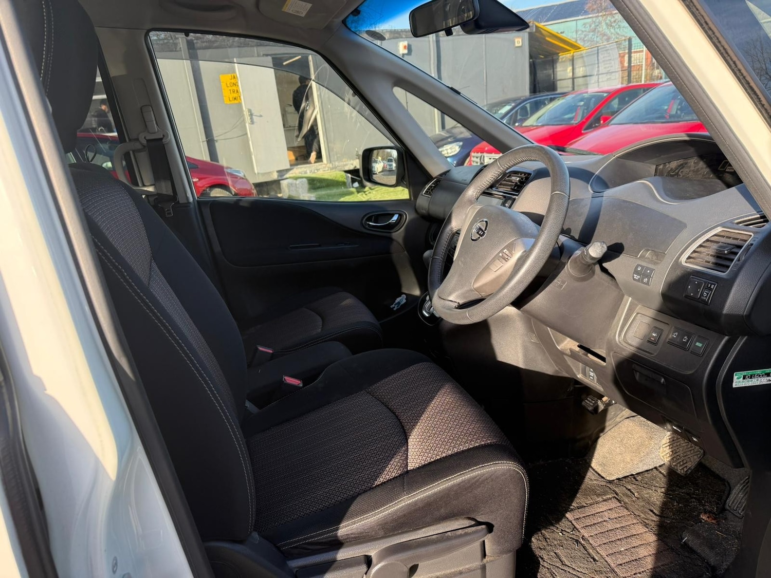 Used Nissan Serena 2026 for sale - 77319689: Photo 11