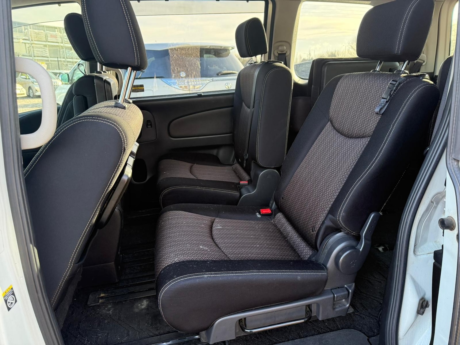 Used Nissan Serena 2026 for sale - 77319689: Photo 17