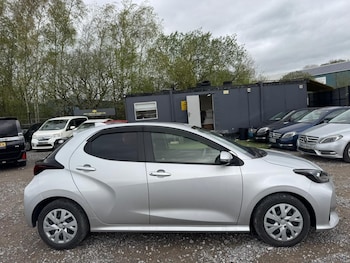 Used Toyota Yaris 2020 for sale - 78294118: Photo