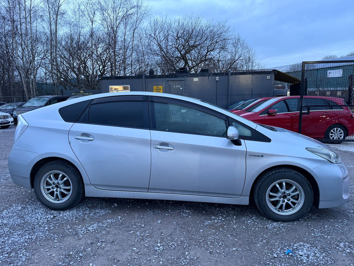 Used Toyota Prius 2026 for sale - 77319684: Photo 2