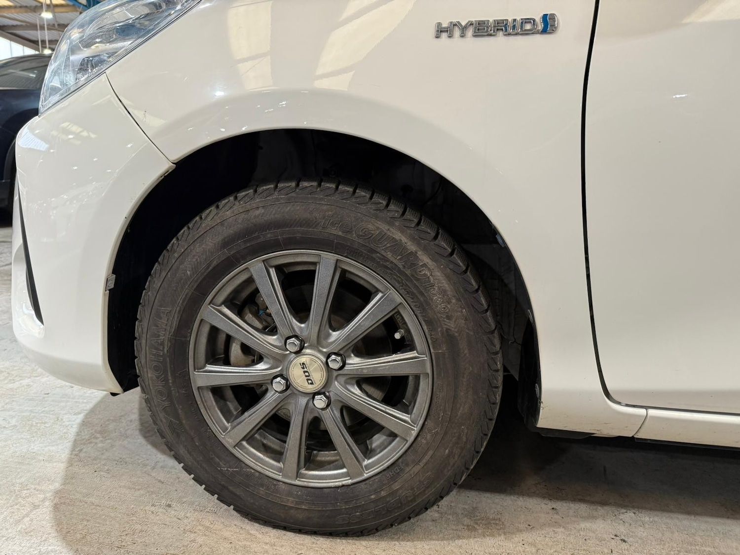 Used Toyota Vitz for sale - 77193737: Photo 28