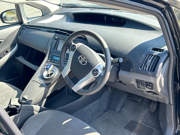 Used Toyota Prius 2025 for sale - 74518205: Photo 9