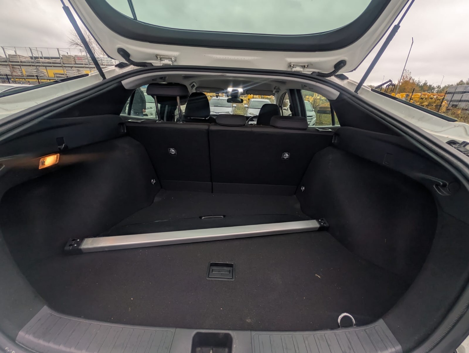 Used Toyota Prius for sale - 76469092: Photo 16