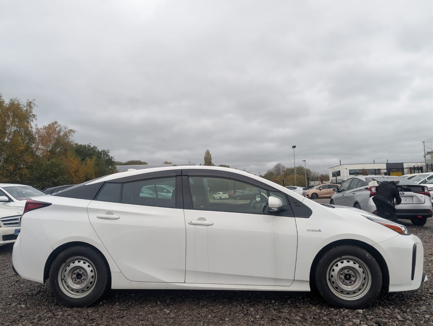 Used Toyota Prius for sale - 76469092: Photo 2