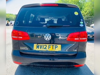 Used Volkswagen Touran 2012 for sale - 79143253: Photo