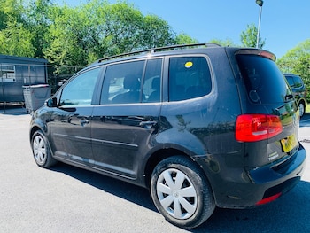 Used Volkswagen Touran 2012 for sale - 79143253: Photo
