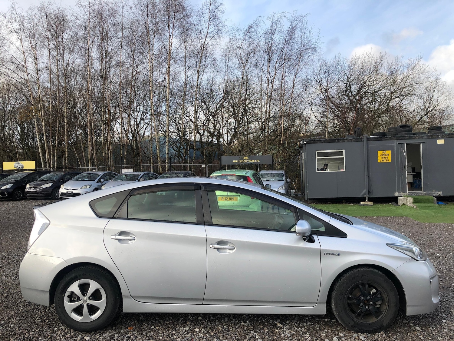 Used Toyota Prius for sale - 76941408: Photo 3