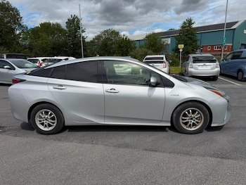 Used Toyota Prius 2018 for sale - 79039960: Photo