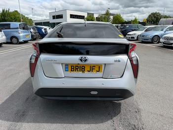 Used Toyota Prius 2018 for sale - 79039960: Photo
