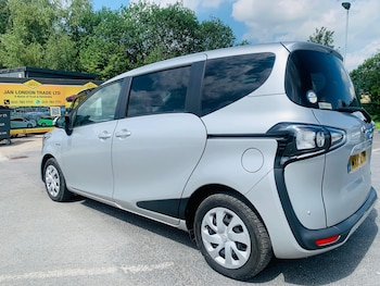 Used Toyota Sienta 2019 for sale - 75137506: Photo