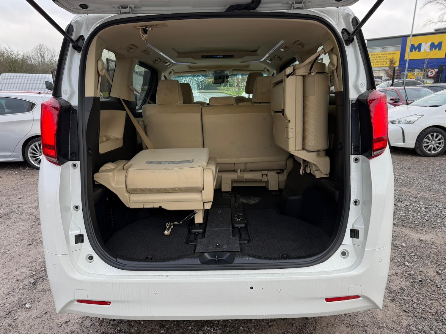 Used Toyota Alphard 2026 for sale - 77319691: Photo 17