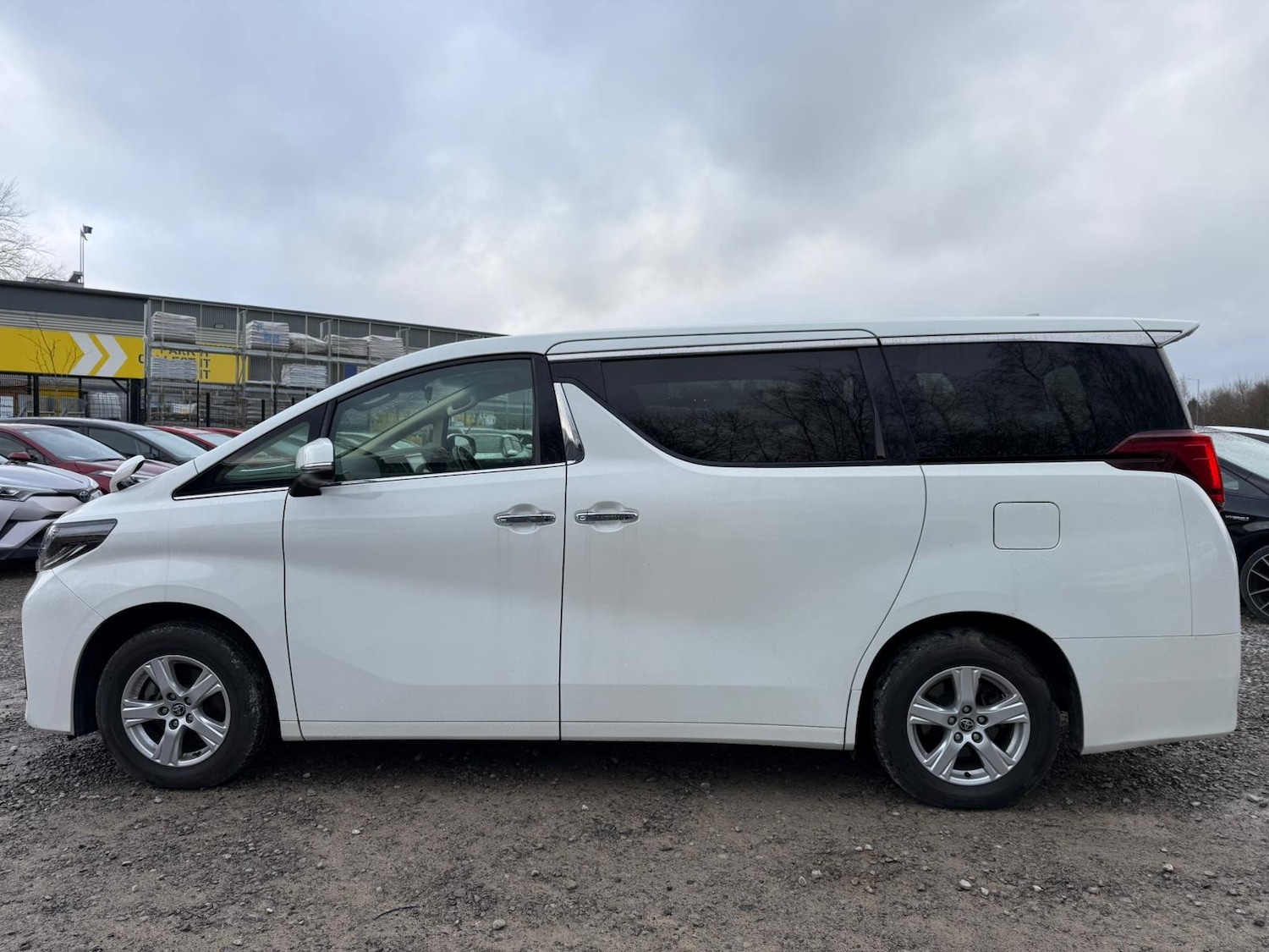 Used Toyota Alphard 2026 for sale - 77319691: Photo 7