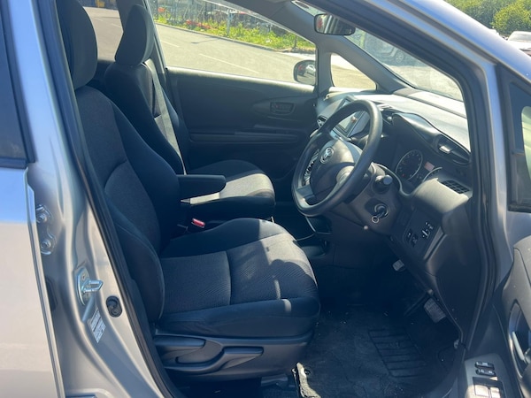 Used Toyota Wish for sale - 74688502: Photo 20