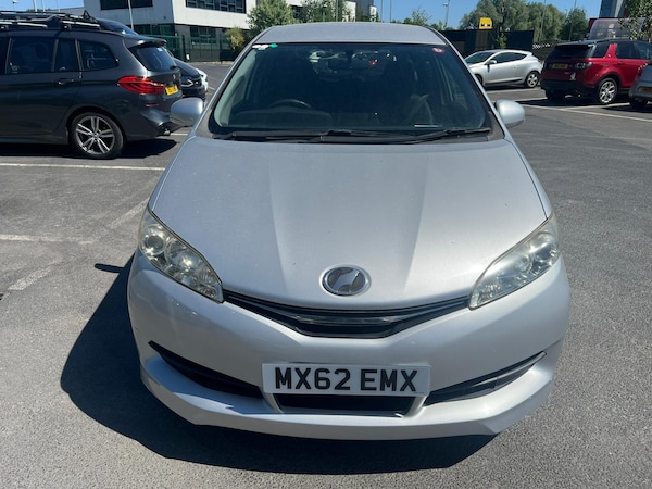 Used Toyota Wish for sale - 74688502: Photo 3