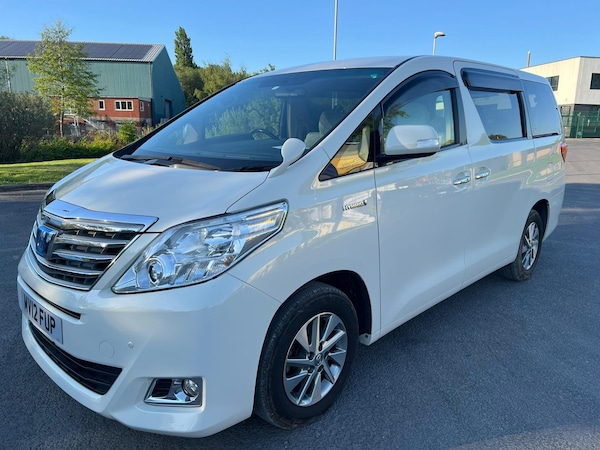 Used Toyota Alphard 2025 for sale - 75093428: Photo 24